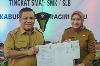 Pemprov Riau bersama Pemkab Inhu Teken Nota Kesepakatan Hibah Aset Daerah