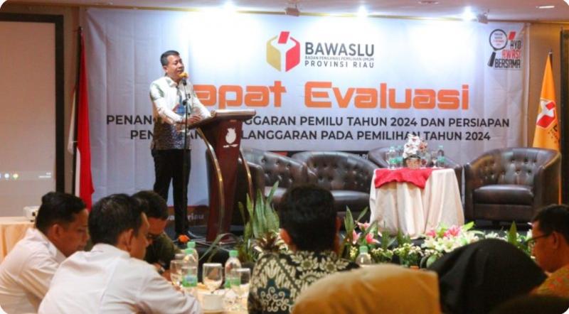 Hadapi Pemilihan Kepala Daerah,  Bawaslu Riau Evaluasi Penanganan Pelanggaran Pemilu 2024