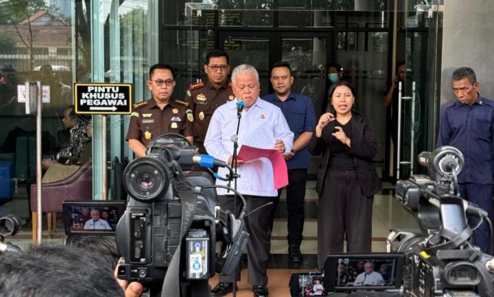 Kejaksaan Agung Periksa 1 Orang Saksi Terkait Perkara Komoditi Emas
