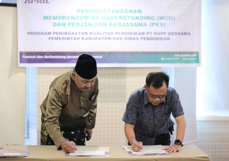 Plt Bupati Asmar Tandatangani MoU dan Perjanjian Kerja Sama dengan PT RAPP 