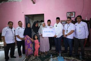 Rumahnya Disambangi Bupati Siak, Rini Tak Menyangka Anaknya Bisa Kuliah Gratis