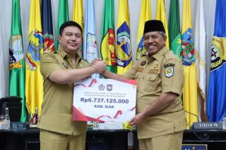 Berhasil Kendalikan Angka Inflasi di Bawah Provinsi dan Nasional, Siak Terima Dana Insentif Fiskal
