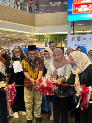 Dinas Peternakan dan Kesehatan Hewan Gelar Vaksinasi Gratis Hewan Peliharaan