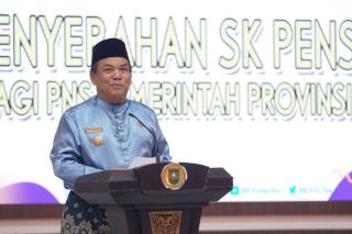 49 PNS Pemprov Terima SK Pensiun, Ini Pj Gubernur Riau