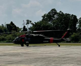 Bantu Atasi Karhutla di Riau, Satu Unit Heli Black Hawk Sudah Mendarat di Pekanbaru
