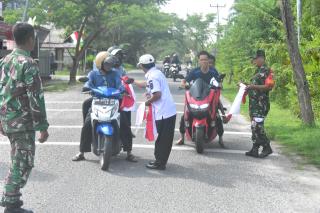 Jelang HUT RI ke-79, Pemkab Bengkalis Bagikan 3000 Bendera Merah Putih