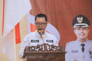 Sekdako Pekanbaru Serahkan Nilai ASKI kepada 10 OPD Terbaik