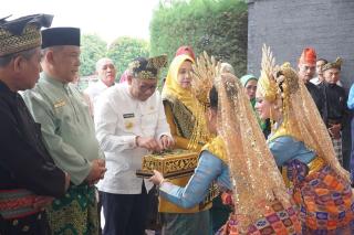 Usai Dilantik, Pj Gubri Rahman Hadi Tiba di Pekanbaru