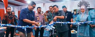 Resmikan SPKLU PLN Persero, Bupati Kuansing Apresiasi Pengurangan Konsumsi Bahan Bakar dan Polusi
