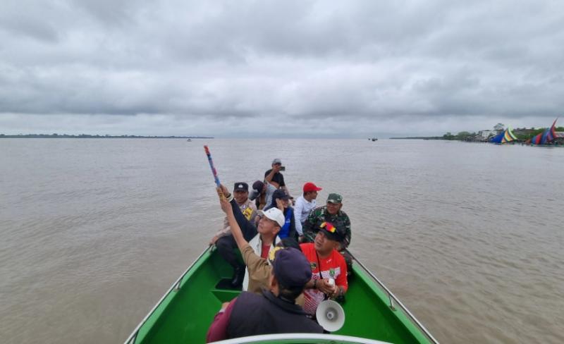 Kadis Pariwisata Meranti Buka Lomba Sampan Layar Desa Bandul