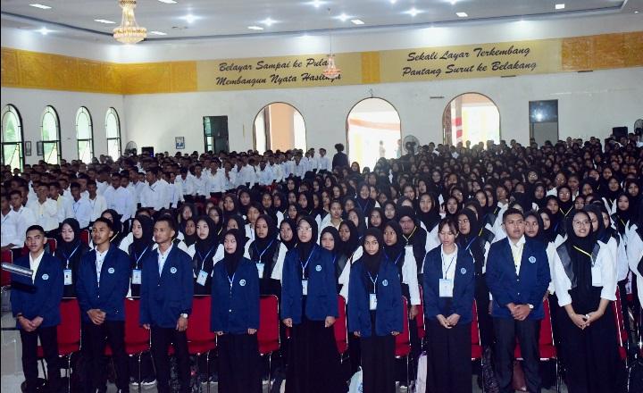 1.081 Mahasiswa Baru Polbeng Dikukuhkan, Bupati Bengkalis: Manfaatkan Waktu untuk Belajar