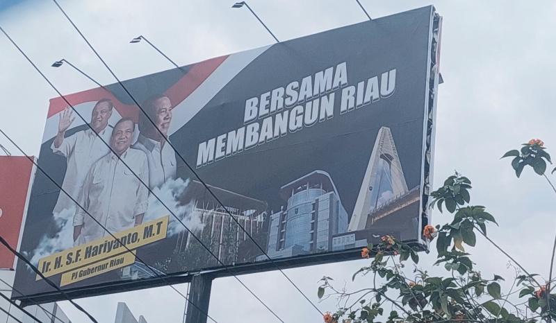PETIR Minta Pemprov Riau Hentikan Baliho SF Haryanto Berbau Kampanye Politik