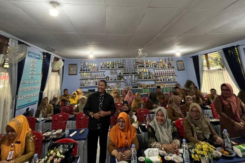 Unilak Sosialisasikan Program RPL kepada 50 Kepsek SMP di Pekanbaru