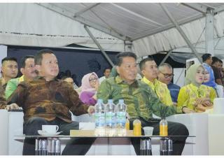 Pj Bupati Inhil Hadiri Perayaan Malam Puncak HUT Ke-67 Provinsi Riau 