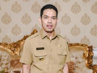 Kepedulian Tinggi Pencegahan ATM, Pj Bupati Inhil Terima Penghargaan dari Asosiasi Dinas Kesehatan I