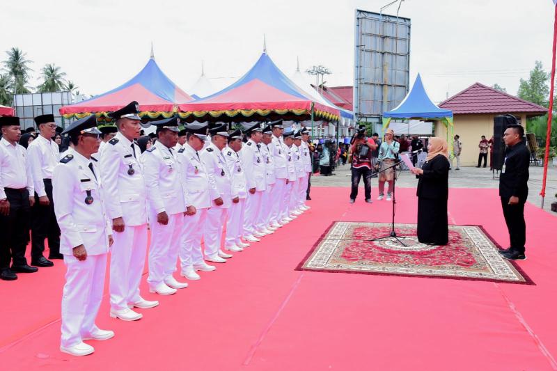 Bupati Bengkalis Kukuhkan 12 Kades, BPD Kecamatan Bengkalis dan Bantan