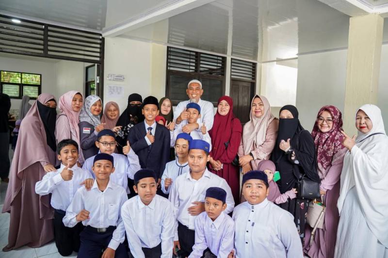 Wako Paisal Kunjungi Pesantren Sulaimaniyah