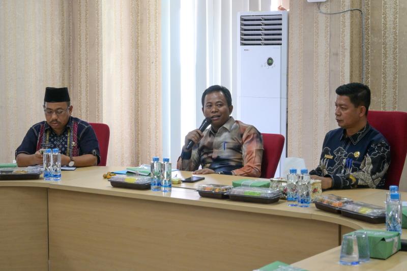 Plt. Bupati Sulaiman Gelar Forum Silaturahmi Bersama PGRI se-Rohil
