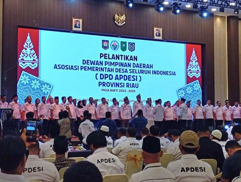 Pengurus DPD APDESI Riau Resmi Dilantik, Ini Harapan Pemprov 