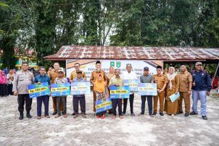 563 Masyarakat Dumai Timur Terima Bantuan Langsung Tunai dari Pemko Dumai