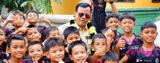 Bupati Kuansing Buka Turnamen Sepak Bola Koto Baru Cup