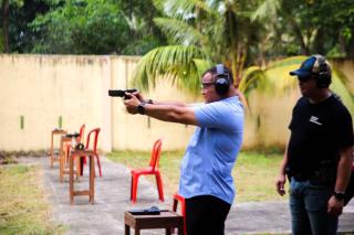Polres Dumai Gelar Latihan Menembak Bersama