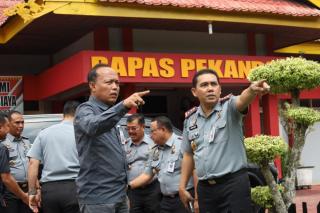 Sekretaris Ditjen Pemasyarakatan Kunjungi Bapas Pekanbaru