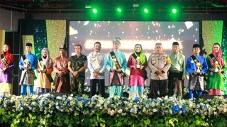 Pj Bupati Hadiri Peringatan Hari Ulang Tahun SMA N 1 Tembilahan Hulu