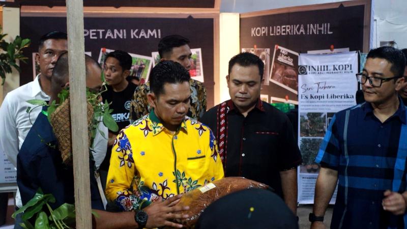 Buka UMKM Expo Inhil 2024, Pj Bupati Erisman Harap Potensi Lokal Lebih Eksis