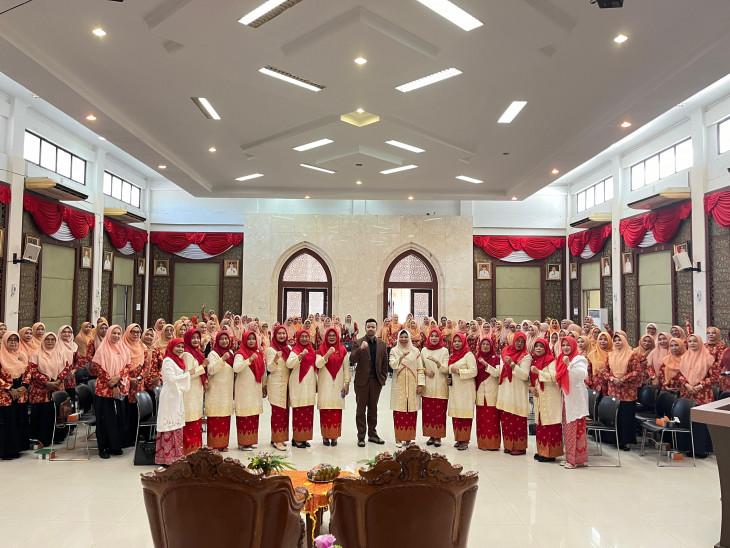 DWP Kampar Gelar Seminar Etika, Kepribadian Dan Skill Communication