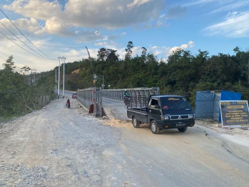 Jelang Nataru, Perbaikan Jalan Lintas Riau-Sumbar Digesa