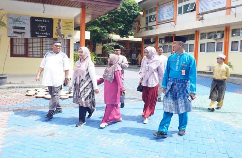 Program Makan Siang Gratis Tahap Kedua akan Digelar di SMAN 8 dan SMKN 3 Plus Pekanbaru