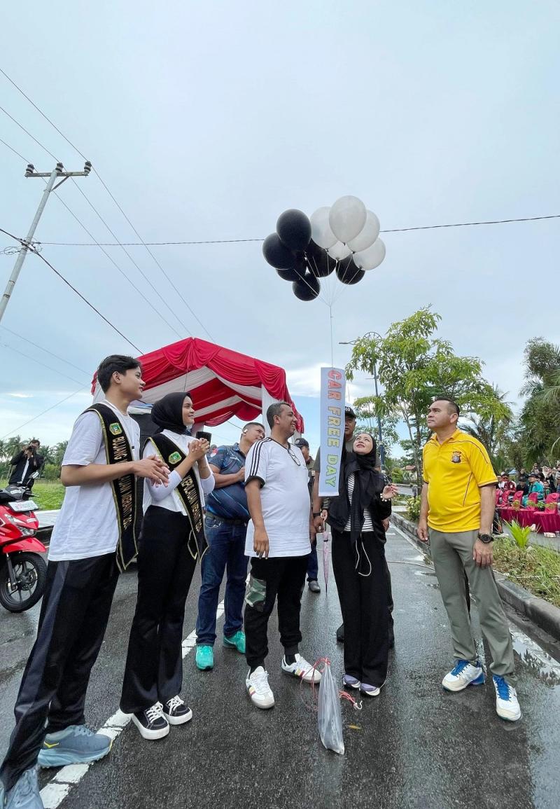Pjs Bupati Roni Rakhmat Launching CFD di Jalan Pramuka Selatpanjang