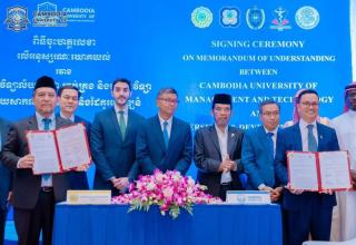 Tingkatkan Jaringan Internasional, UMRI Teken MoU dengan CUMT Kamboja