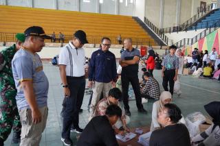 Pj Bupati Inhil Tinjau Proses Sortir dan Pelipatan Surat Suara