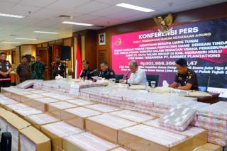 Kejagung Sita Uang Tunai Rp 301 M Hasil TPPU Korporasi Duta Palma