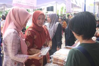 Sekolah Kasih Lestari Gelar Bazar Vegetarian, Bunda PAUD Puji Kreativitas Siswa