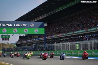 Awali Balapan Sprint Perdana, Marc Marquez Juara Satu di Sirkuit International Chang Thailand
