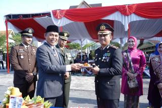 HUT Bhayangkara ke-79, Bupati Harapkan Polres Inhil Makin Dekat dengan Masyarakat