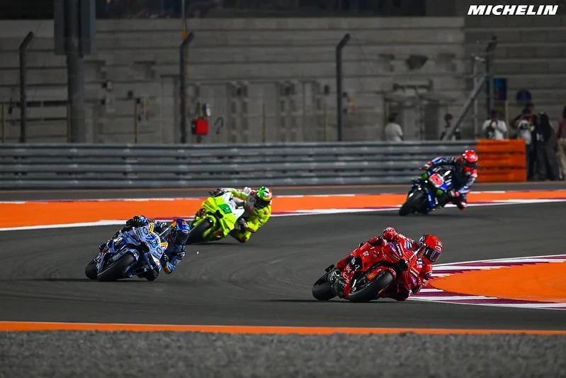 Pakai Trik Cerdas Jaga Keausan Ban, Marc Marquez Sapu Bersih Race MotoGP Qatar 2025