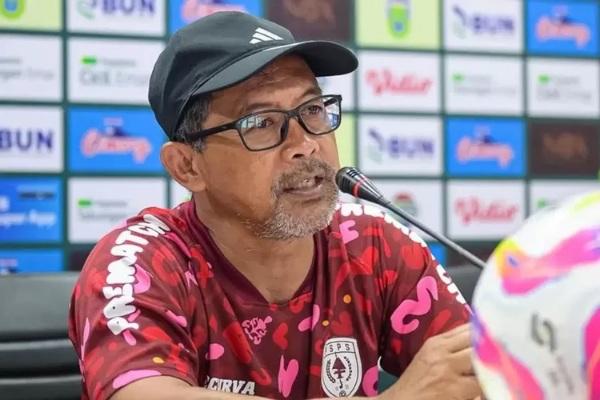 Garudayaksa FC Curi Poin PSPS, Aji Santoso Pastikan Coret 3 Pemain Asing