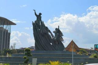 Wali Kota Pekanbaru Dukung Penggantian Tugu Zapin, Dorong Ikon Riau yang Lebih Representatif dan Modren