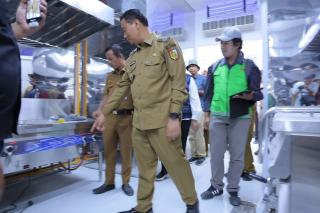 Wawako Tinjau SPPG Sidomulyo, Siap Produksi 1.500 Porsi Makan Bergizi Gratis