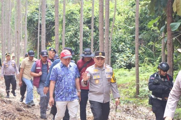 Gajah Sumatera Dibantai, Kapolda Riau Tabuh Genderang Perang Lawan Pemburu Liar