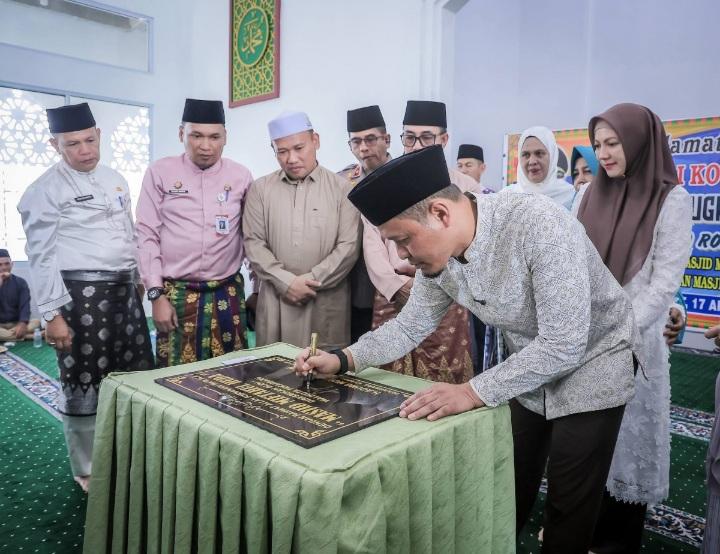 Wali Kota Pekanbaru Resmikan Masjid Miftahul Huda, Dorong Jadi Pusat Ibadah dan Pendidikan